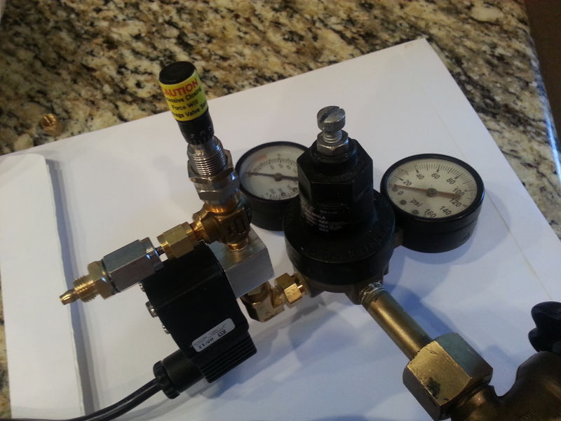 File:Co2 regulator.jpg