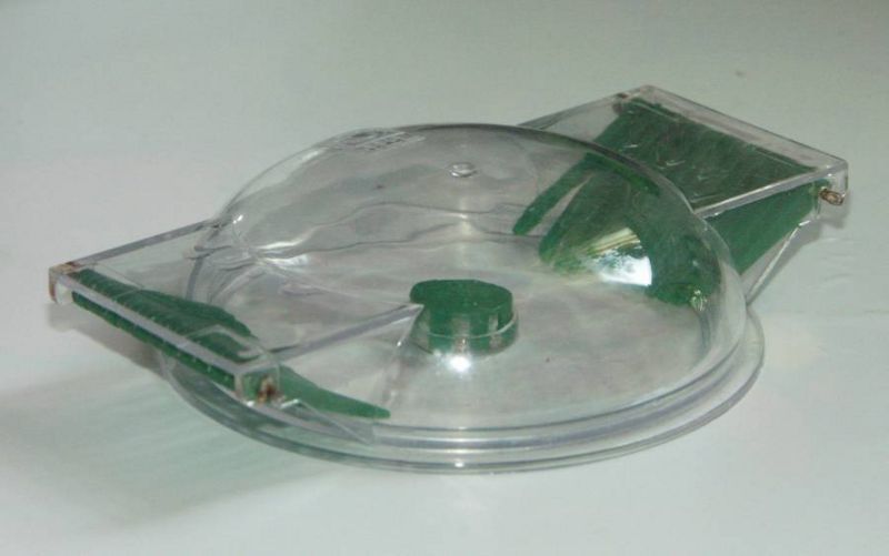 File:JBL Limcollect Snail Trap1.jpg